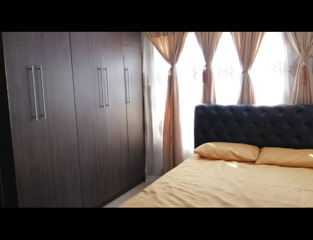 2 BEDROOM SIMPLEX FOR SALE IN BELLAIR